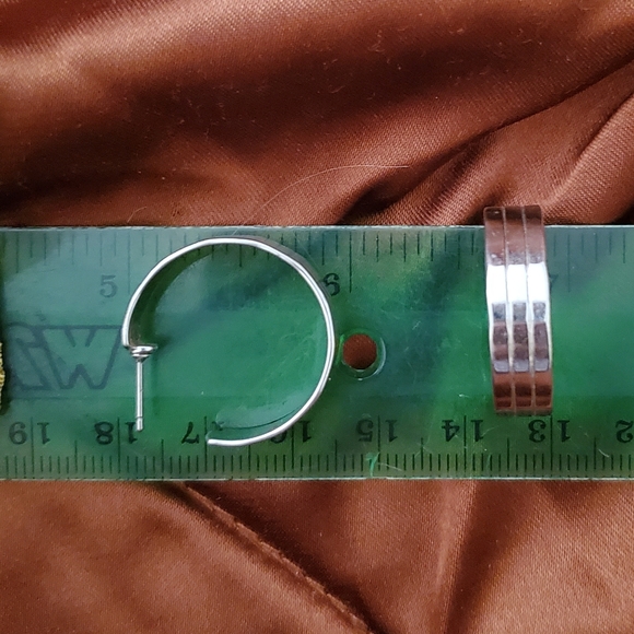 Vintage 90's silver tone earrings - Picture 3 of 4